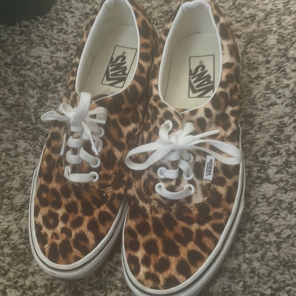Vans cheetah print